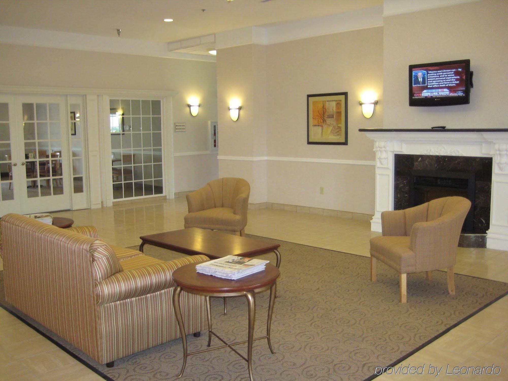 Baymont Inn & Suites Brenham Bagian luar foto